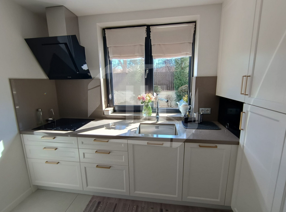 Apartament 3 camere, decomandat, lux , parcare, gradina, cartier Buna Ziua