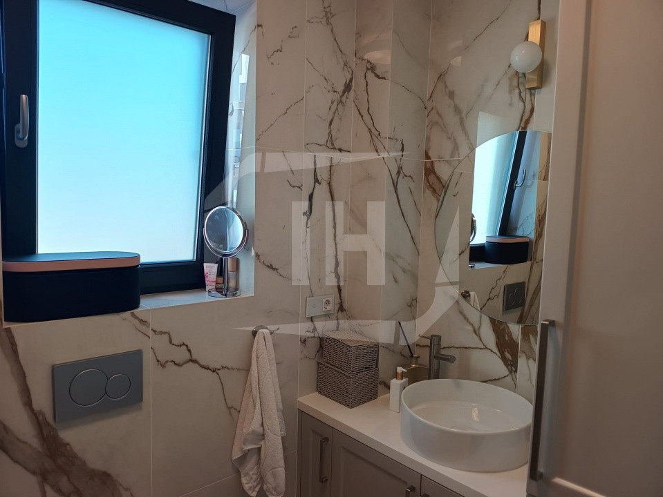 Apartament 3 camere, decomandat, lux , parcare, gradina, cartier Buna Ziua