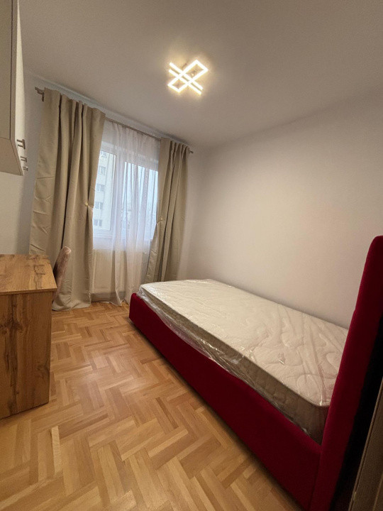 Apartament 4 camere la cheie, zona McDonald's Manastur
