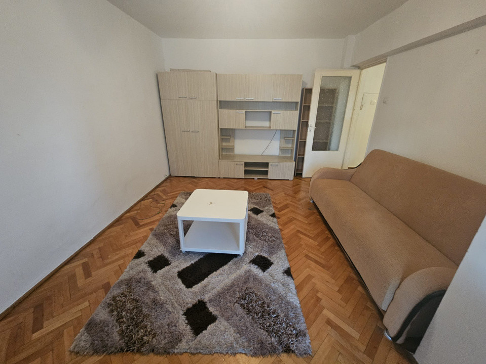 Apartament 2 camere decomandat, cartier Manastur