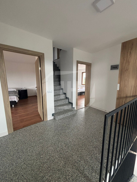  Cabana/Pensiune/Locuință cu privire la lac! 