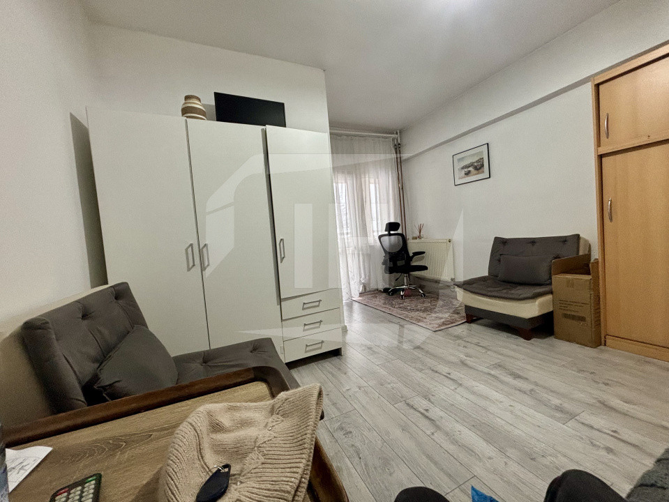 Garsoniera I etaj intermediar I Centru I zona Teatru National