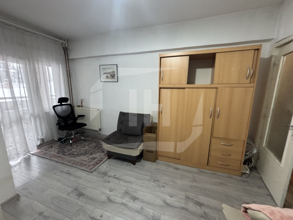 Garsoniera I etaj intermediar I Centru I zona Teatru National