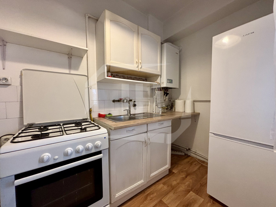 Garsoniera I etaj intermediar I Centru I zona Teatru National