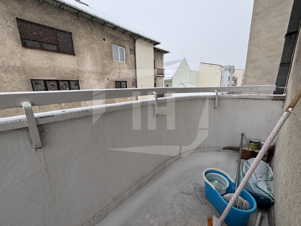 Garsoniera I etaj intermediar I Centru I zona Teatru National