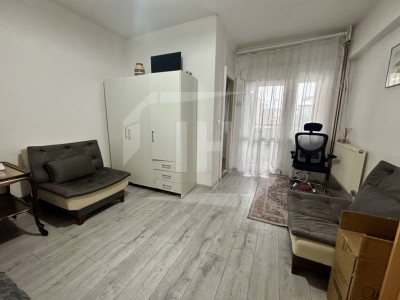 Garsoniera I etaj intermediar I Centru I zona Teatru National