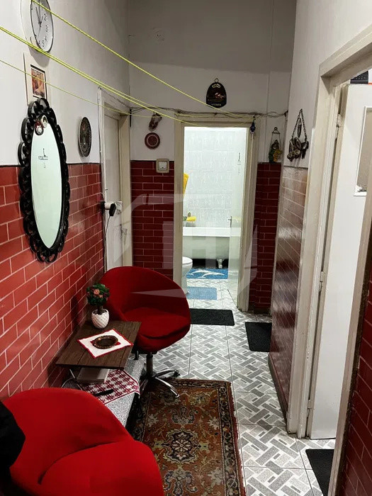 Apartament 3 camere, strada Horea