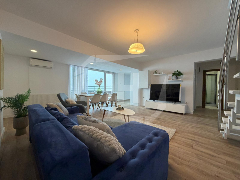 Penthouse cu 5 camere, terase, Buna Ziua
