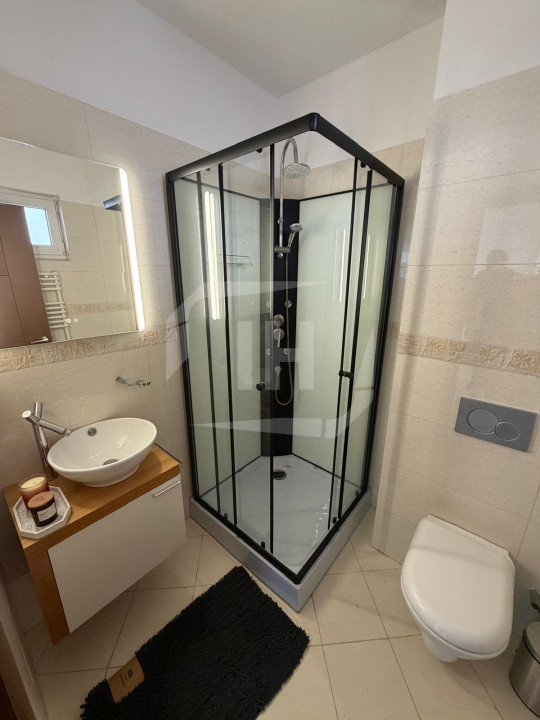 Penthouse cu 5 camere, terase, Buna Ziua