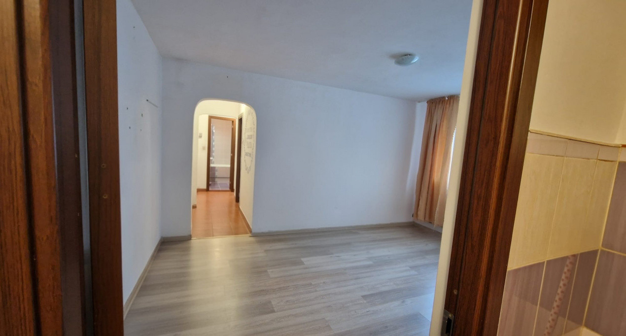 Apartament 3 camere, zona Bld Primaverii, Manastur