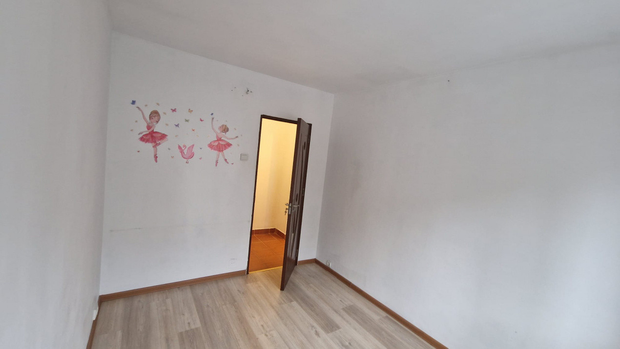 Apartament 3 camere, zona Bld Primaverii, Manastur