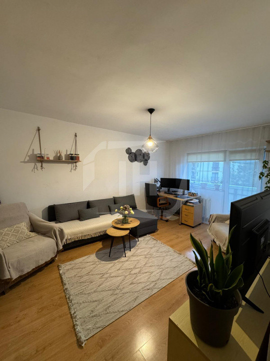 Apartament 2 camere, decomandat, intermediar, Zorilor