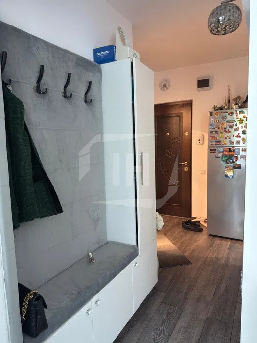 Apartament complet renovat, etaj 1, zona Dedeman!