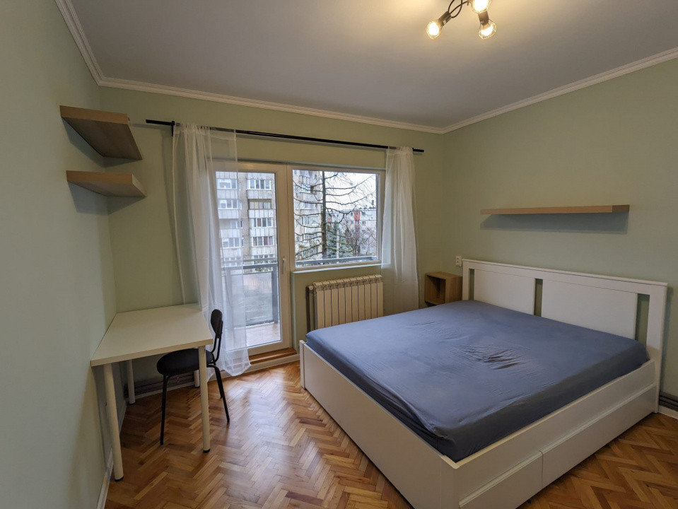 Apartament 3 camere, decomandat, Manastur