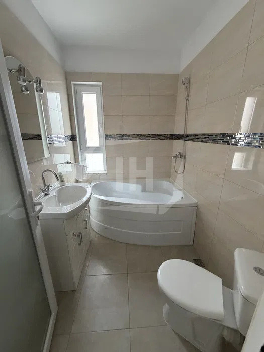 Apartament de inchiriat 3 camere, parcare, Zorilor