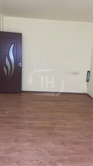 Apartament 2 camere, decomandat, etaj intermediar in Marasti