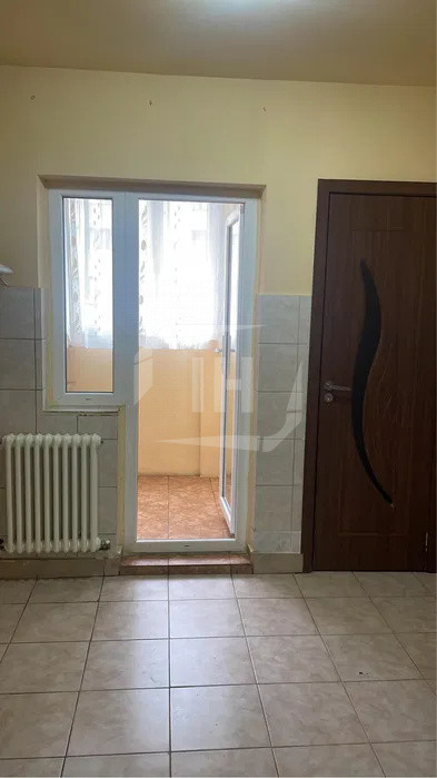 Apartament 2 camere, decomandat, etaj intermediar in Marasti