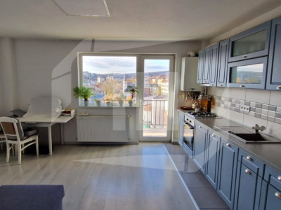 Apartament 2 camere, etaj intermediar, Dambul Rotund