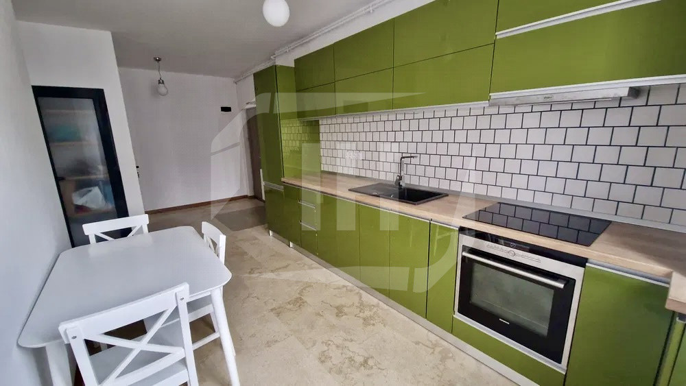 Apartament 2 camere I cu parcare I zona Vivo