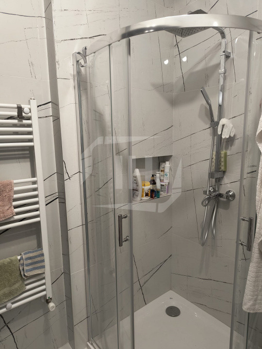 Apartament 3 camere, 2 bai, la cheie, Floresti, Zona Teilor