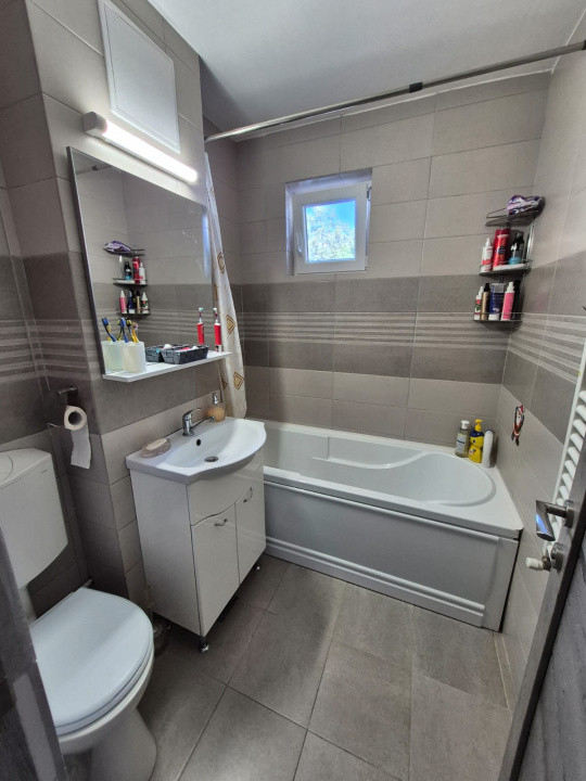 Apartament 3 camere la cheie, cartier Manastur