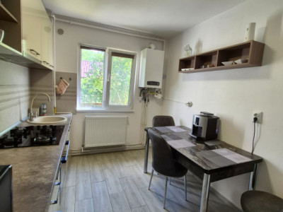 Apartament 3 camere la cheie, cartier Manastur