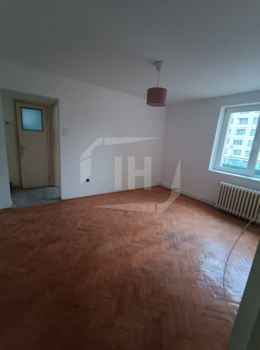 Apartament 3 camere, renovabil,  Gheorgheni