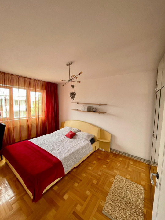 Apartament 4 camere, cartier Manastur
