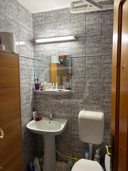 Apartament 4 camere, decomandat, Manastur