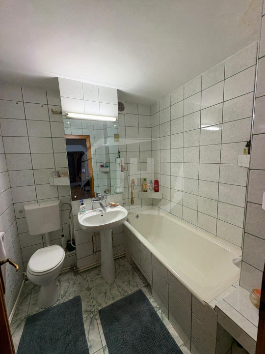 Apartament 4 camere, decomandat, Manastur
