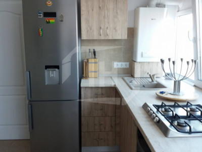 Apartament tip studio, bloc nou, terasa, Intre Lacuri