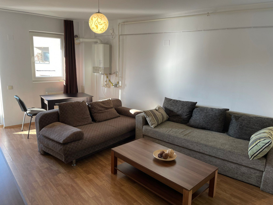 Apartament 2 camere, zona Platinia Shopping Center