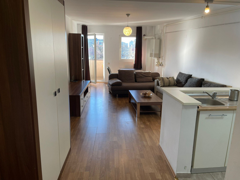 Apartament 2 camere, zona Platinia Shopping Center