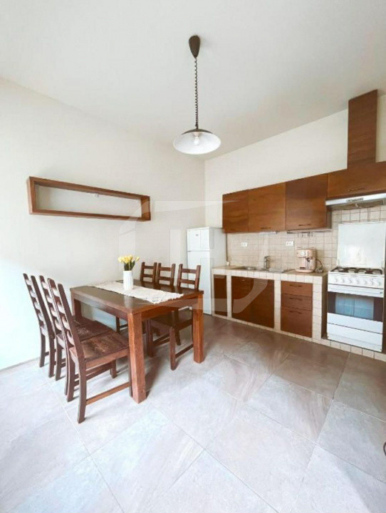 Apartament 2 camere, Centru