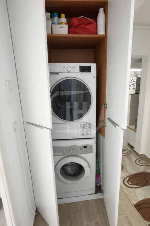 Apartament 3 camere, 2 bai, balcon, in Marasti