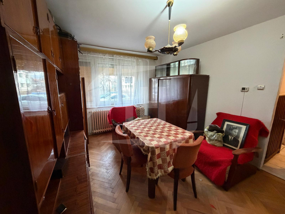 Apartament cu 2 camere, zona centrala, Gherla