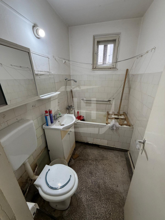 Apartament cu 2 camere, zona centrala, Gherla