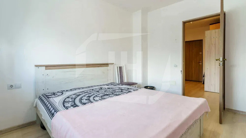 Apartament 3 camere, balcon 10 mp, in bloc nou, zona IRA