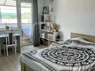 Apartament 3 camere, balcon 10 mp, in bloc nou, zona IRA