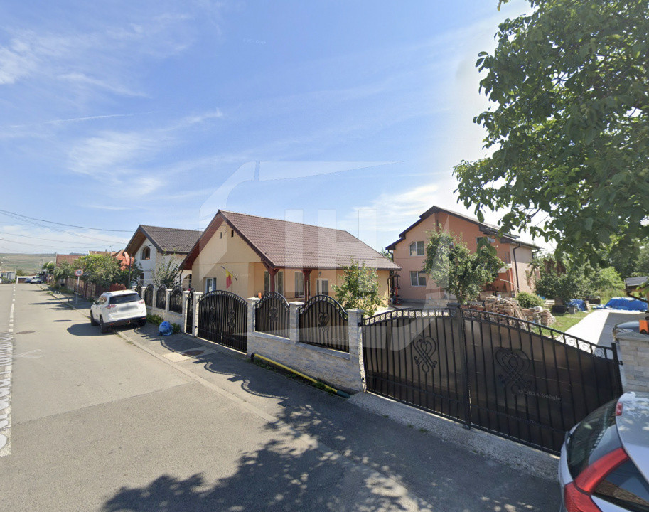 Casa cu curte de inchiriat in zona Ambient