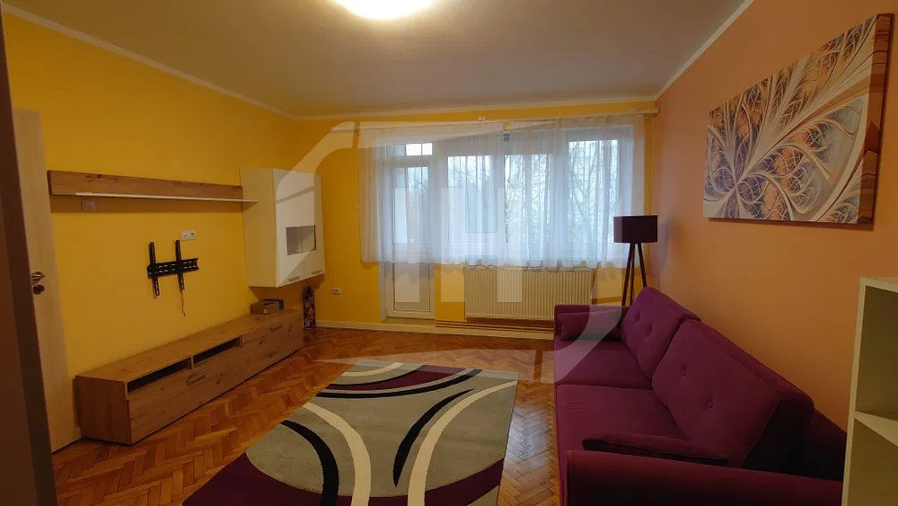 Apartament 2 camere, decomandat, Plopilor