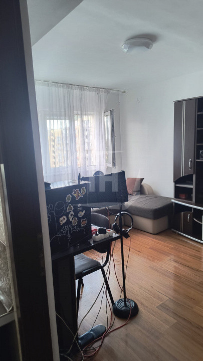 Apartament 2 camere, decomandat, in zona OMV Marasti