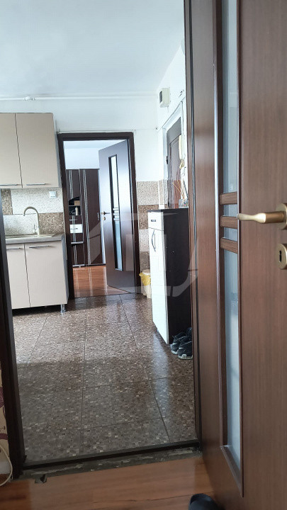 Apartament 2 camere, decomandat, in zona OMV Marasti