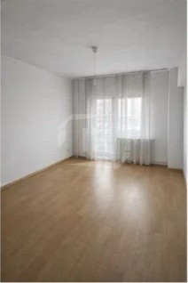 Apartament 2 camere, decomandat, etaj intermediar in Marasti