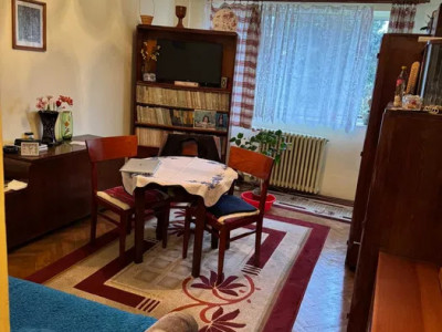 Apartament 2 camere decomandat,  zona Bld Primaverii