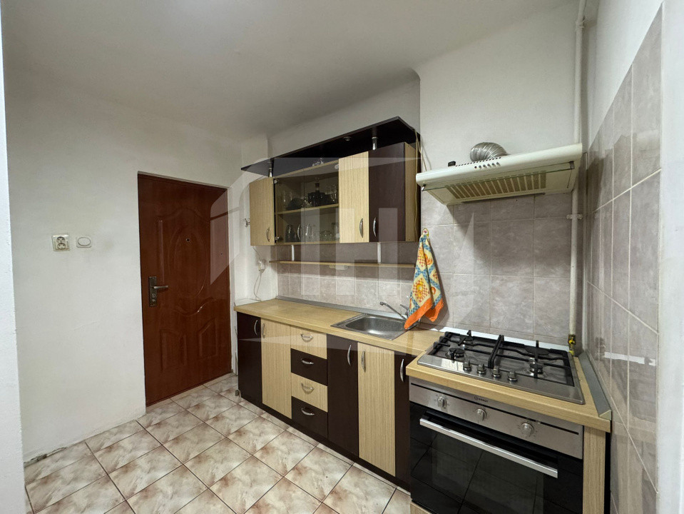 Apartament 40 mp utili, imobil tip casa, in zona strazii Bucuresti