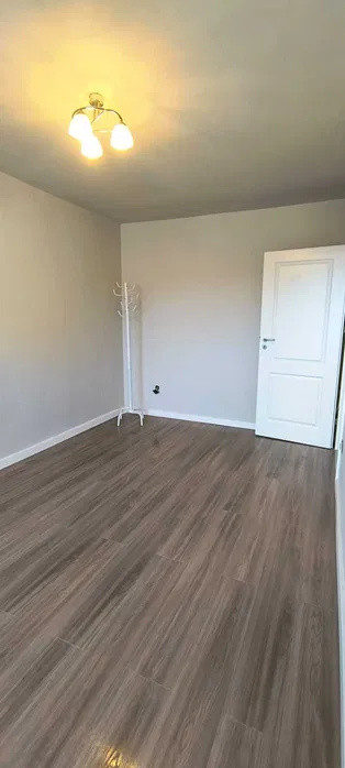 Garsoniera renovata, cu balcon, in Marasti