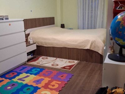 Apartament 2 camere, etaj intermediar, Edgar Quinet, Manastur