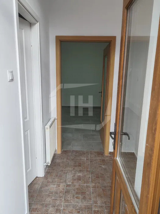 Birou 3 spatii distincte, ultracentral