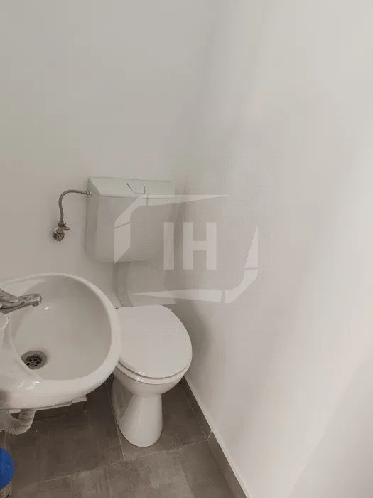 Birou 3 spatii distincte, ultracentral